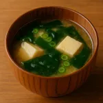 ワイ名古屋生まれ、白味噌の味噌汁の薄っぺらさに耐えられない