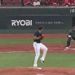 【広島対ヤクルト6回戦】広島・ファビアン、ヤクルト・ランバートから第5号先制ソロホームラン!!!!!!!!!!!!!