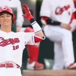 カープ『ドラ1佐々木泰デビュー戦』を見た感想!「大ファウルは可能性を感じた」「菊池小園矢野との起用法どうする?」【監督談話】