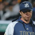 ヤクルト高津監督、就任6年目で最速2桁借金到達も「大丈夫ですよ。なんとかなる」