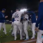 ドジャース、延長10回に2点を取られるも3点取ってサヨナラ勝ちｗｗｗｗｗｗｗｗ