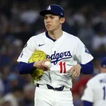【悲報】ロバーツ監督「佐々木朗希は精密検査で異常がなかったのなら投げろというのが本心である」