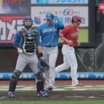 【日本ハム】山﨑福也、わずか54球でマウンド降りる　３回まで８安打1四球で２失点と精彩欠く