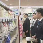 有能小泉進次郎さっそくメディアを引き連れてスーパーを視察し国民にやってる感をアピール