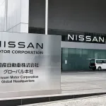 日産、リストラ費用の捻出へ資産を売却　横浜の本社ビルも検討