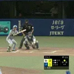 【中日対阪神11回戦】中日・マルテのバント処理…