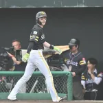 リプレー検証でもアウト判定　周東佑京「しょうがないと思うしか」