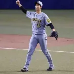 【阪神】３季ぶり回またぎの湯浅京己が２戦連続白星　同じ難病経験の中日福も登板「感慨深い」