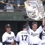 西川龍馬さん通算1000本安打を天敵上沢からの先制2ランホームランで決める！！！