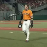 【巨人対広島10回戦】巨人　キャベッジにアクシデントか　タイムリー直後に代走送られ緊急交代　自らベンチに要求するシーンも
