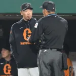 巨人　阿部慎之助監督がキャベッジ＆若林の現状明かす　アクシデントで途中交代「明日の状態を見て」大勢は「明日は来ますよ」