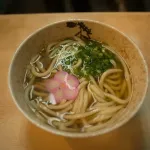 【悲報】外国人「あれ？ラーメンよりうどんの方が美味くね？？」ついに気づくｗｗｗｗｗ