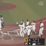 宮崎竜成、ファームで逆転サヨナラ3ランきたぁぁぁぁ！！