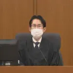 120キロで走る白バイ（警官死亡）と衝突したトラック運転手有罪確定。なぜ120キロで走ってたかは不明