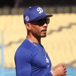 ベッツ、骨折
