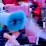 【悲報】 阪神・近本、動物虐待