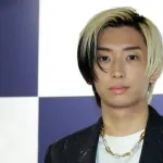 【悲報】ヒカル「命令する、ムフフな画像たくさん送ってきなさい」