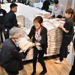 朝4時から並んだ男「昨日はヨーカドーで備蓄米を買った。もっと買って家に備蓄したい」