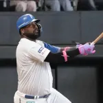 OPS.800超え、両リーグ合わせて7人しかいない