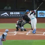 【日本ハム】万波中正がキングタイの１１号ソロ！美しい放物線を描いてバックスクリーンへ
