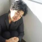 【急募】ニートワイ「お母さんウマ娘描くために色鉛筆と画用紙とルーミス買うから1万円ちょうだい」