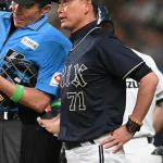 オリ岸田監督「廣岡のあれはベースに行ってる。相手の膝が入ってたから大事をとって交代させた」