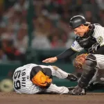 【阪神】石井大智、悲鳴とエールの中で救急搬送、意識はっきり　チームはサヨナラで勝利届ける