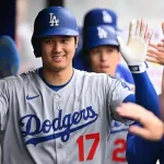 【MLB】大谷翔平は二刀流をやめるべきか？ 　アメリカで賛否…  「投手復帰にメリットない」「ドジャースの攻撃力が落ちる」