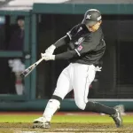 ロッテ「打てる19歳を正捕手にしたら全然勝てなくて最下位です」←やっぱリードって重要なんか？