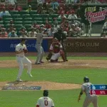 大谷翔平、第五打席で今季初死球