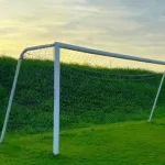 【朗報】サッカーって二メートル半くらいある選手で固めて１点取ったら全員でゴール前に整列すれば負けなくね？ｗｗｗｗｗｗｗｗｗｗｗｗｗｗｗｗ
