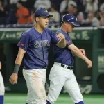 巨人・吉村禎章編成本部長らが創価大・立石正広を視察　水野雄仁編成本部長代理「いろんな面で見ていきたい」