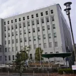 【朗報】吉村知事「大学生におこめ券7000円配るで！！」