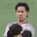 巨人・井上、一人相撲の果てに危険球退場