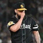 「いったんクローザーから外れる」ソフトバンク・オスナが配置転換　小久保監督、代役守護神は「名指しはしません」