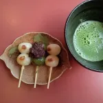 【悲報】日本人の子供「和菓子美味しくない。洋菓子の方が美味しい」愛国者「許せん」ｗｗｗｗｗ
