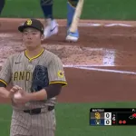 松井裕樹って地味にメジャーで通用しているよな