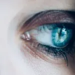 【画像あり】ロシアの女教師が最高すぎると話題にｗｗｗｗｗｗｗ