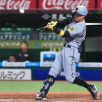 佐藤輝明 59試合 18本 年間43本ペース