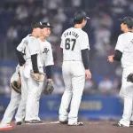 【謎】ロッテ・吉井監督「唐川侑己(36)を回またぎさせたのはこちらの作戦」