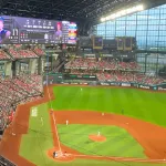 カープファン、エスコンなのに多すぎるw w 新井監督｢(数に)びっくりした」