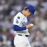 山本由伸、クソ審判に泣く