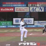【ロッテ対ヤクルト2回戦】ヤクルト・山田哲人、ロッテ・菊地から第4号ソロホームラン！リードを5点に広げる！！！！！！！！！！！！！！