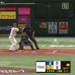 【ソフトバンク対DeNA3回戦】ソフトバンク・近藤健介、DeNA・石田裕太郎から今季第1号先制2ランホームラン！！！！！！！！！！！！！！