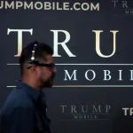【朗報】トランプモバイル爆誕w w w w w w w w w w w w w w w w w w w w
