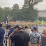 【悲報】トランプ大統領、パレードが上手くいかず泣く「思ってたのと違う…🥺」