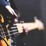 【議論】ベースが一番人気のバンドってある？ｗｗｗｗｗｗ