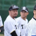 【悲報】7連敗中の阪神、初回に考えられないプレーが起きてしまう