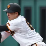 巨人・荒巻悠、１９日に１軍合流　井上温大が登録抹消