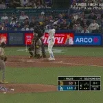 ドジャース・パヘス、二打席連続第15号同点ソロホームラン！！！！！！！！！！！！